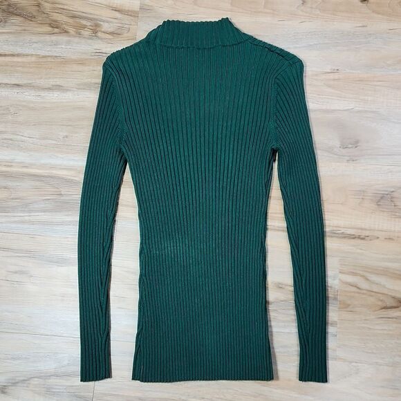 🔸️Green Ribbed Mock Neck Buttoned Shoulder Slim Fit Sweater Medium - Picture 3 of 8
